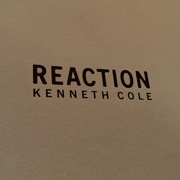 Kenneth Cole Wind-Y Over-the-Knee Black Microsuede Boot, Size 7.5 NEW - Picture 6 of 6